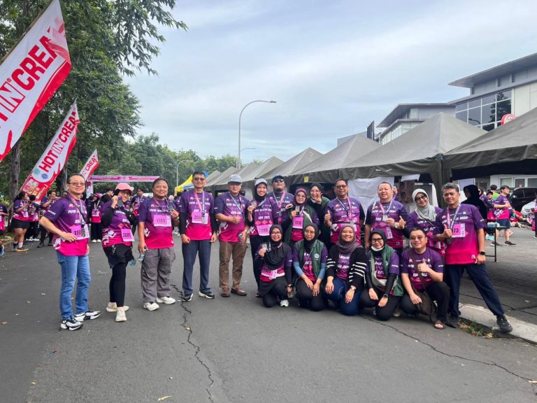 Bakti sosial Bersih-bersih Telinga dan Penyuluhan Kesehatan