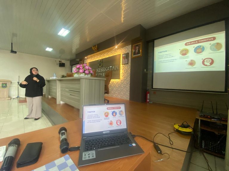 Seminar Tentang Sosialisasi Gangguan Indra dan Fungsional Pada Petugas Kesehatan