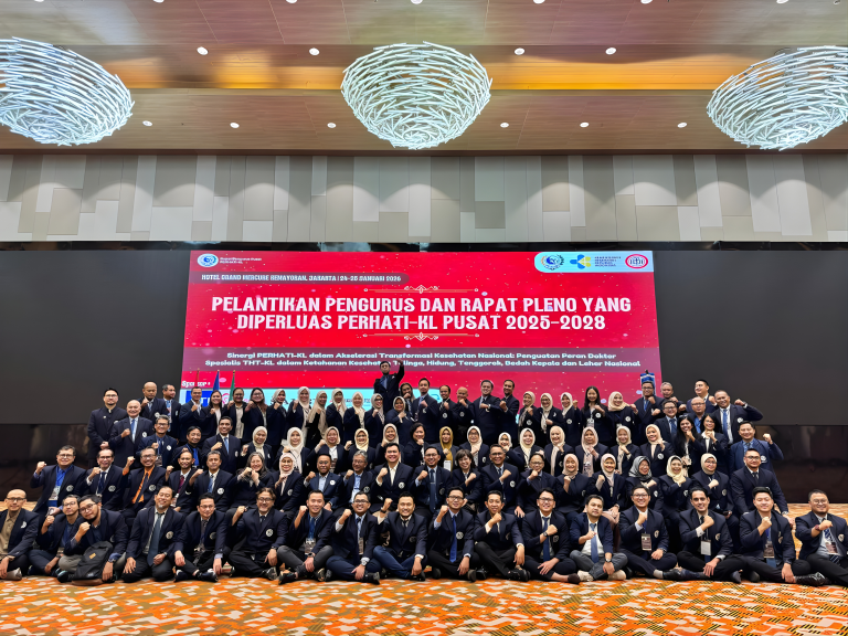 Pelantikan Pengurus Pusat PERHATI-KL 2025-2028, Sinergi Perhati-KL : Akselerasi Transformasi Kesehatan untuk Ketahanan Nasional