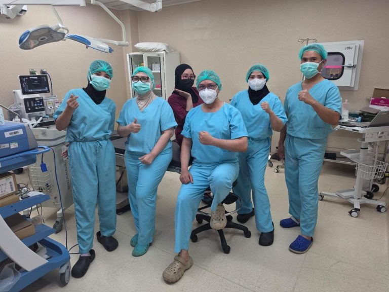 Operasi Bersama Tim Onkologi
